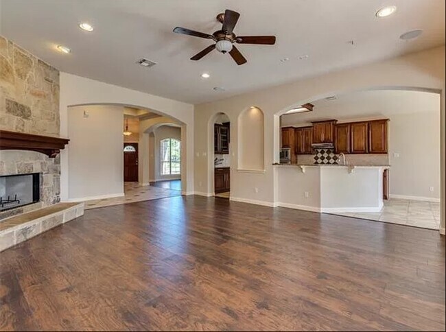 Building Photo - 1403 River Birch Way