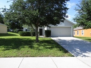 Building Photo - 1006 Roberta Rd
