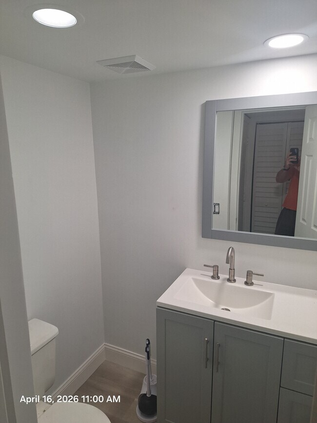 Building Photo - 10500 SW 108th Ave