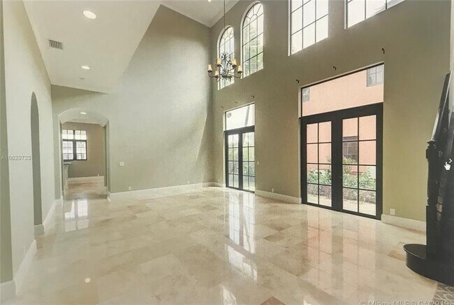 Building Photo - 9611 Kenley Ct