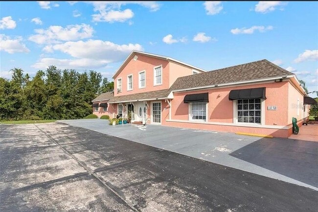 Building Photo - 1030 Universal Rest Pl