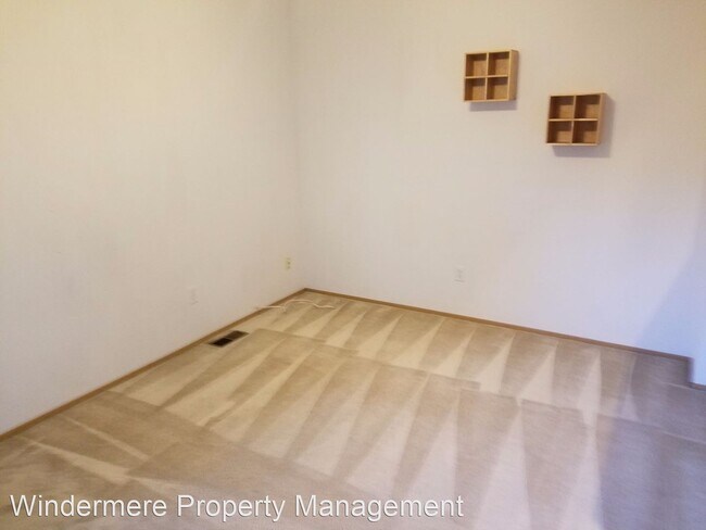 Building Photo - 2 br, 2.5 bath House - 11634 Breckenridge ...