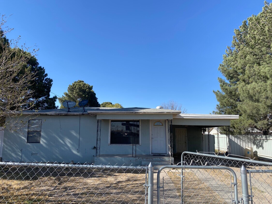 Foto principal - 712 W Elm St