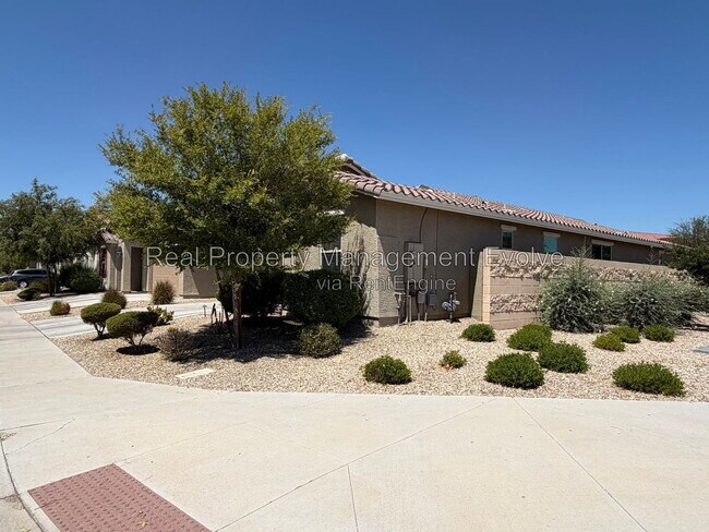 Foto del edificio - 4030 W Coles Rd