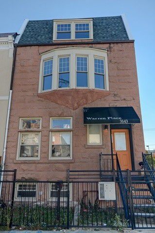 Building Photo - 3143 W Warren Blvd