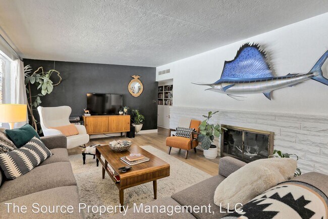 Building Photo - 3 br, 2 bath House - 628 Monte Vista Ave
