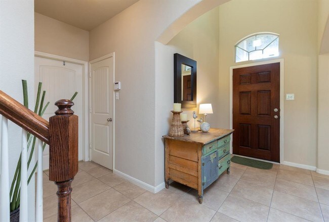 Building Photo - 174 Black Swan Pl