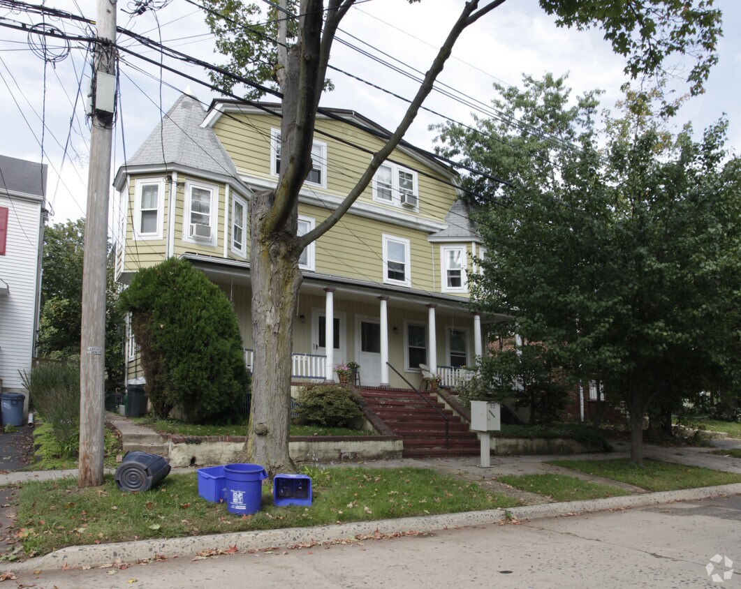 Primary Photo - 235-237 Montgomery St