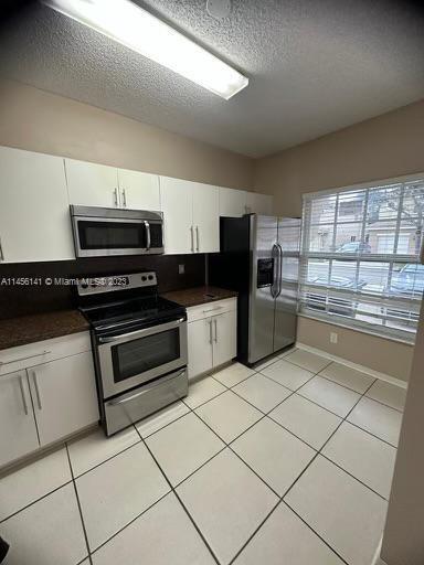Building Photo - 376 SW 122nd Ave