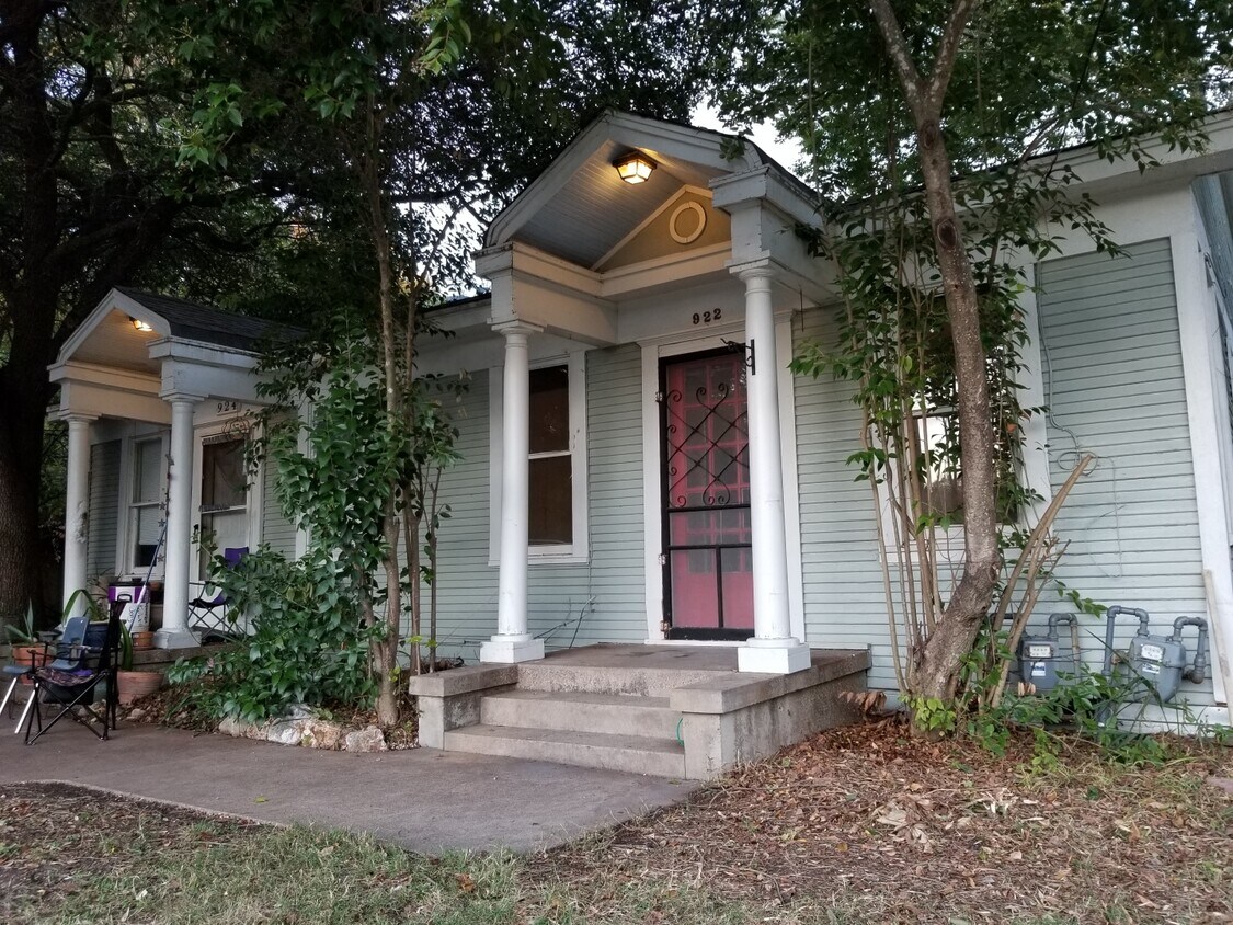 Foto principal - 922 Howard St