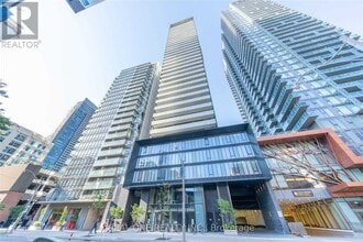 Building Photo - 28 Wellesley St E