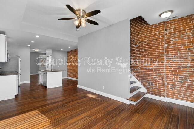 Building Photo - 3466 S Spring Ave