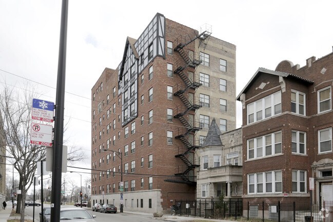 Apartment Building On Madison And Hamlin 300 s hamlin blvd chicago, il 60624 rentals - chicago, il Apartment Building On Madison And Hamlin 300 s hamlin blvd chicago, il 60624 rentals - chicago, il