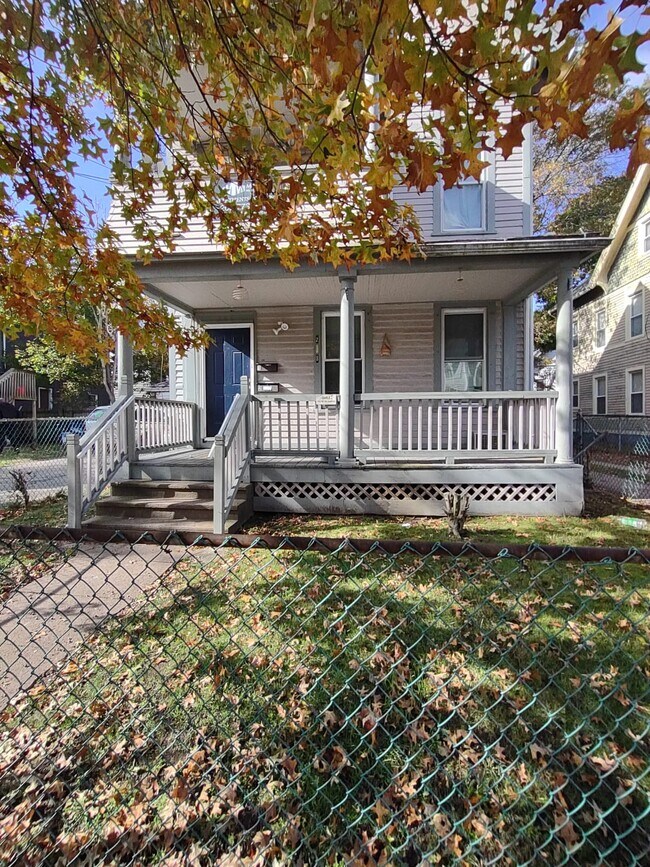 Building Photo - 268 Winthrop Ave