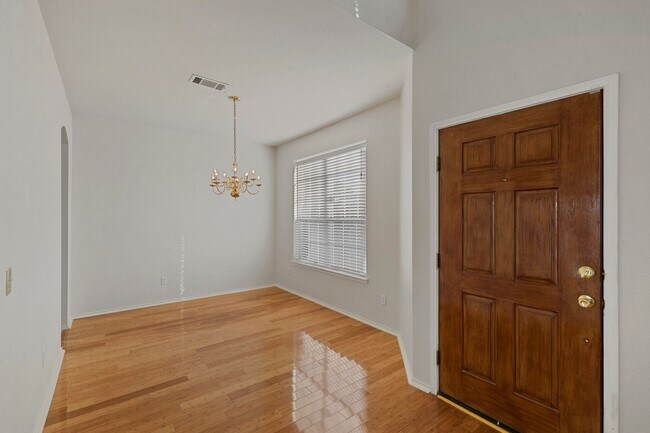 Building Photo - Beautiful Home in Plano ISD