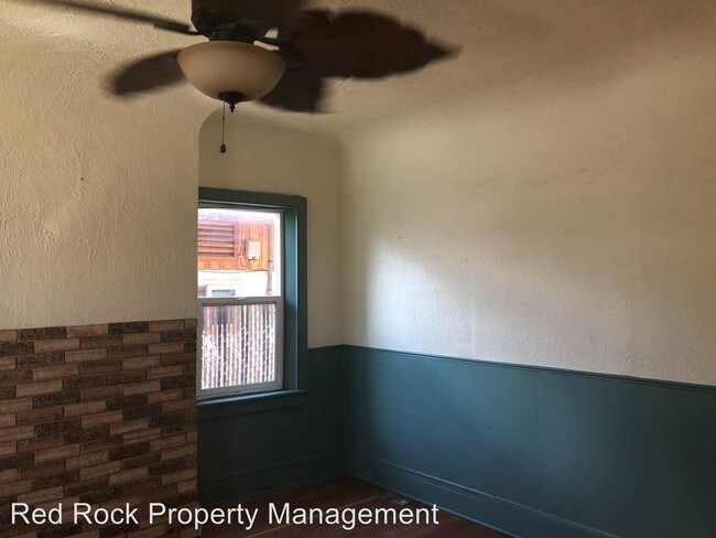 Foto del edificio - 4 br, 1.5 bath House - 132 N Toquerville Blvd
