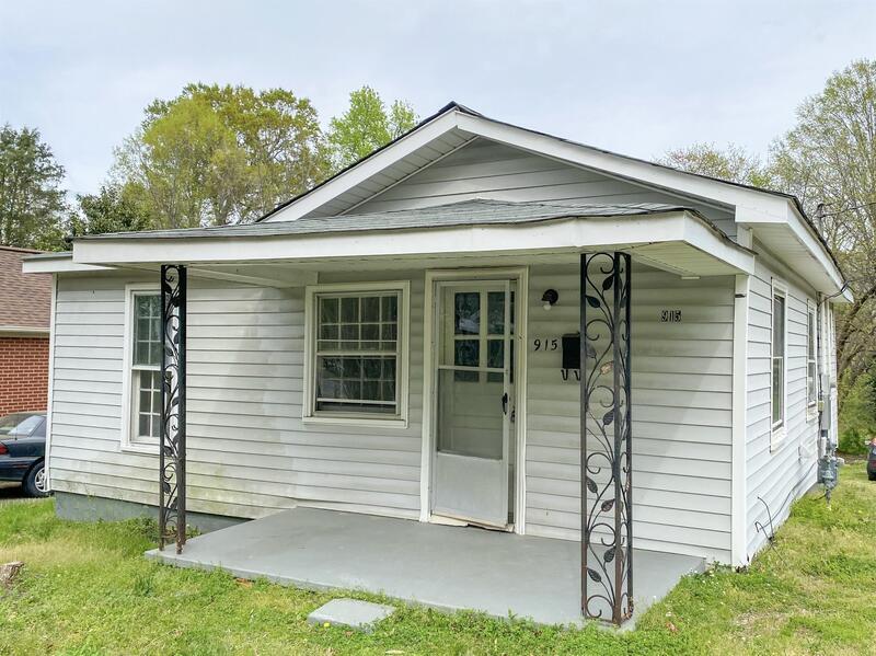 915 Willow Rd, Greensboro, NC 27401 House Rental in Greensboro, NC