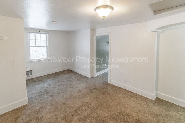 Foto del edificio - 1108 W 12th Ave