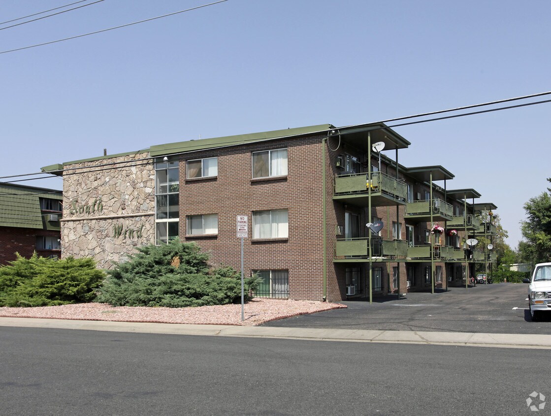 Primary Photo - Southwind Apartments