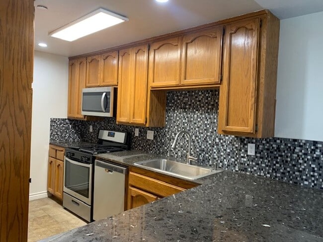 Photo - Los Caballeros #211 Apartment