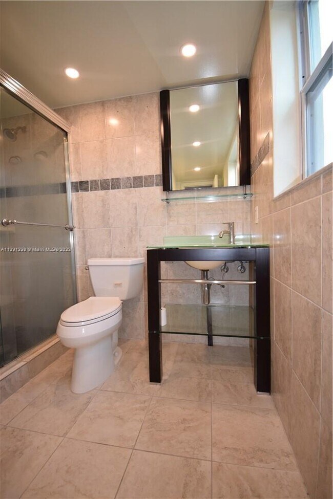 Foto del edificio - 344 SW 1st St