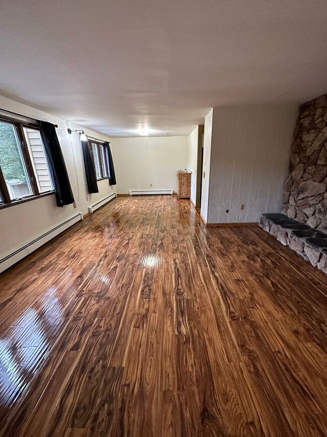 Foto del edificio - 2164 Island Cir