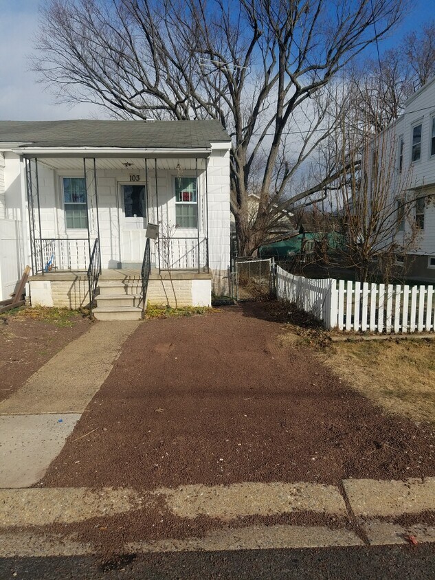 Primary Photo - 103 E 39th St