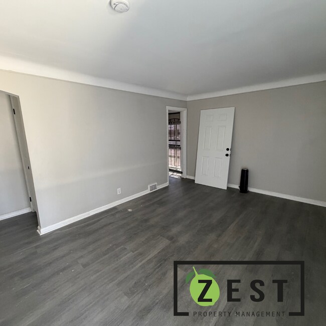 Foto del edificio - Amazing 3bed 1Bed-  Only $1200/mo  **Open House Friday June 5th from 4pm to 4:30pm**