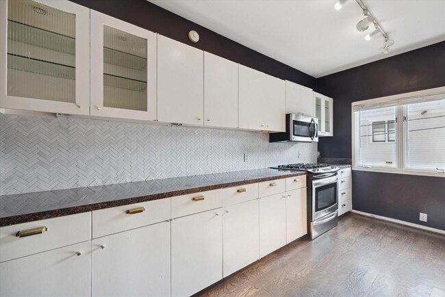 Foto del edificio - 1393 Arlington St