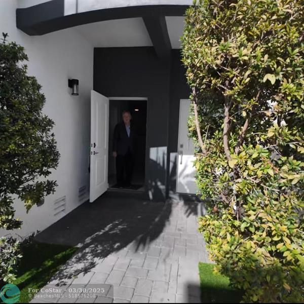 Foto del edificio - 434 SE 16th St