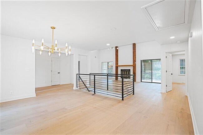 Building Photo - 200 Nestor Ct