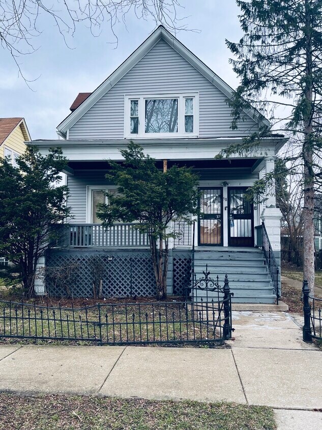 Primary Photo - 58 W 113th St