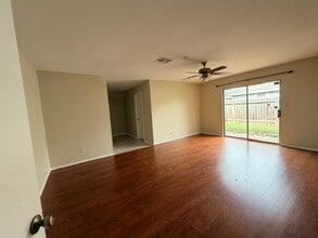 Building Photo - 11562 Willwood Dr