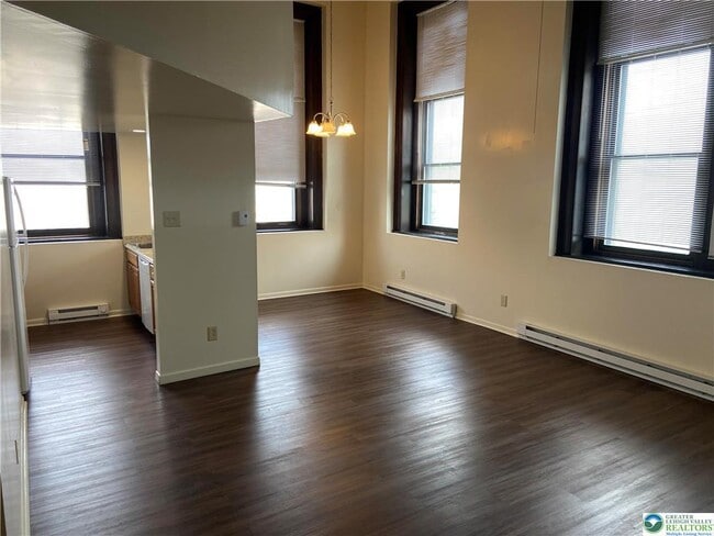 Foto del edificio - 1236 Washington St