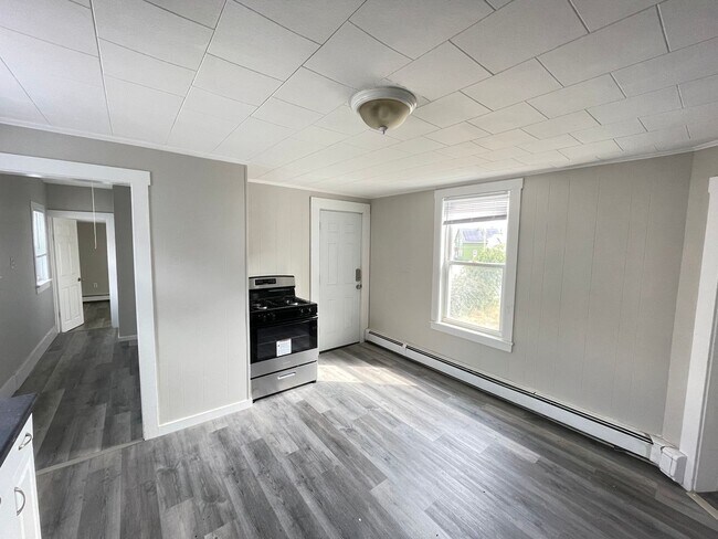 Foto del edificio - 336 Amherst St