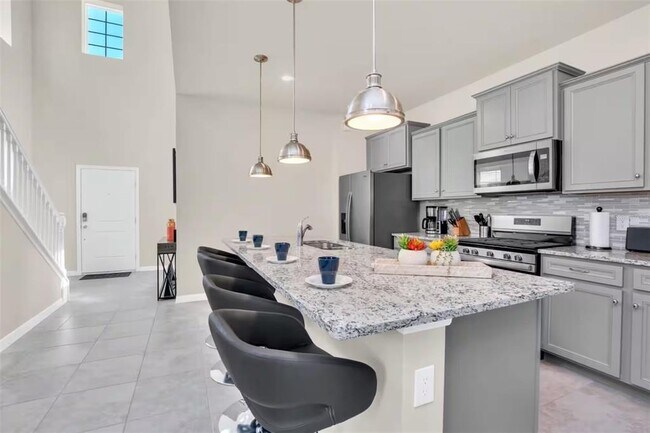 Foto del edificio - 7267 Oakmoss Loop