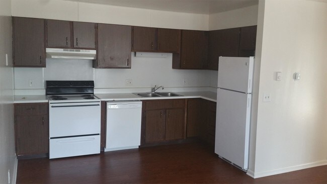 Building Photo - 3121 Southfield Dr