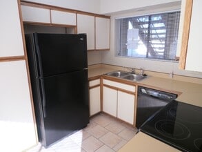 Building Photo - 1721 W Wood Bridge Ct