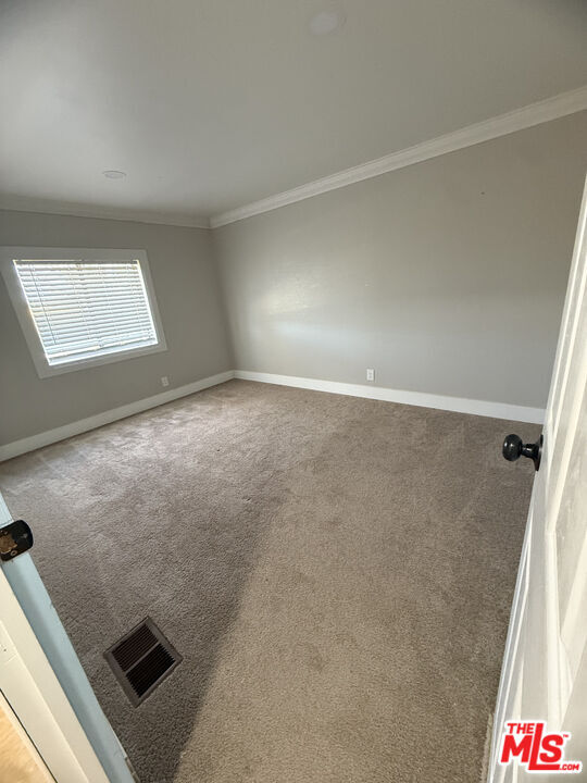 Building Photo - 3150 Stone Ave