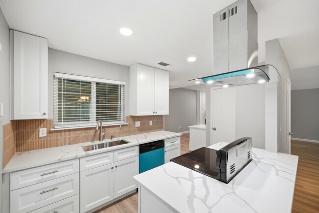Foto del edificio - 10427 Foxrow Ln