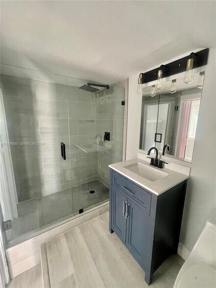 Foto del edificio - 134 Burgundy Dr