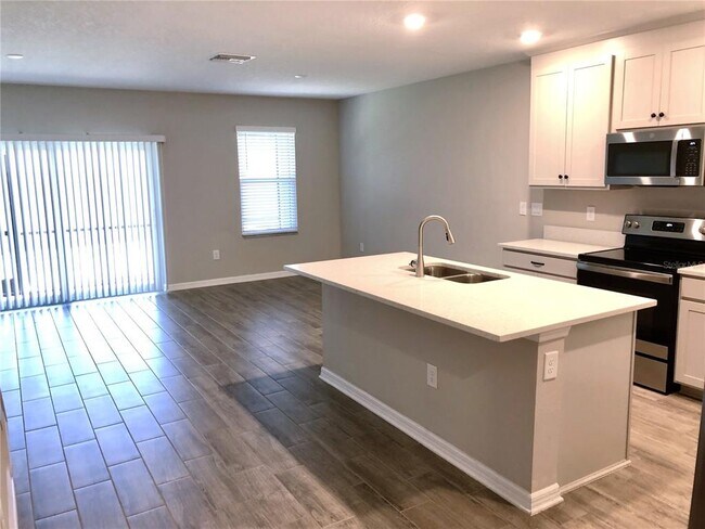 Foto del edificio - 5523 Tripoli Dr