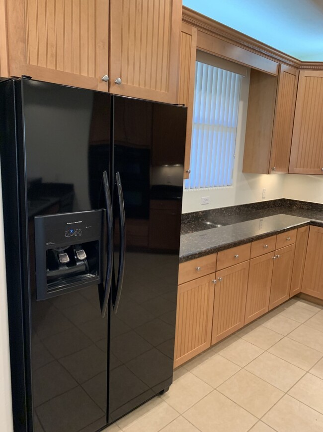 Kitchen - 13300 E Via Linda