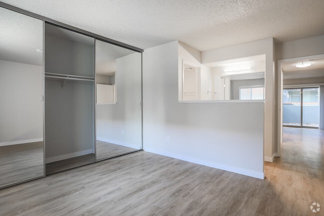 2BR,2BA-Madison - The Parc Apartments