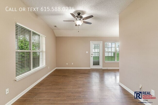 Foto del edificio - 2824 Canary Ct