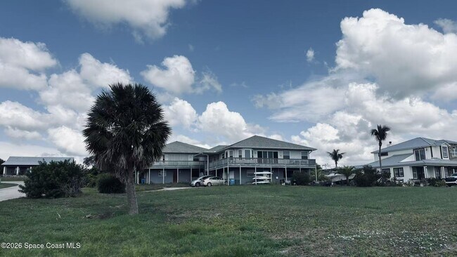 Foto del edificio - 5506 Ambersand Pl