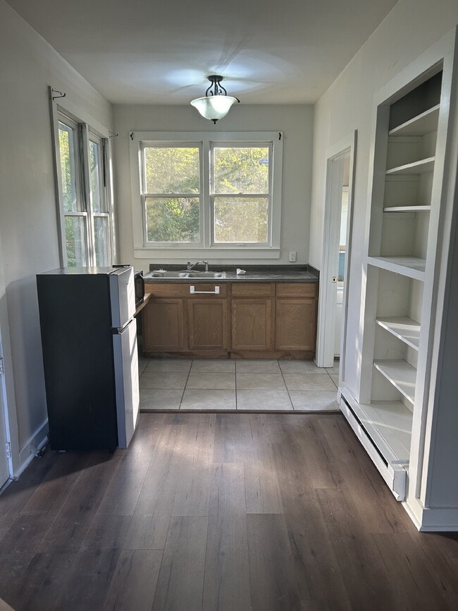 Building Photo - Sign a 24-month lease and receive $50 off your monthly rent—that’s real savings every single mont...