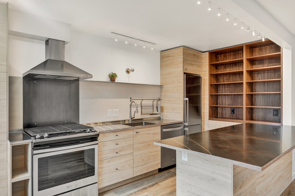 Foto principal - 1416 O St