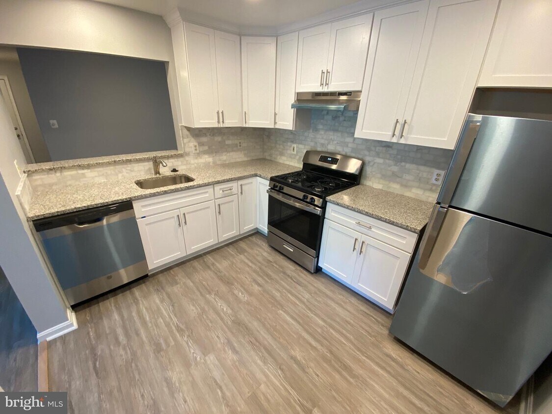 Foto del edificio - 15301 Diamond Cove Terrace