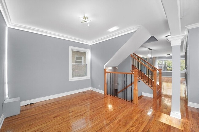 Foto del edificio - 5151 W Fletcher St